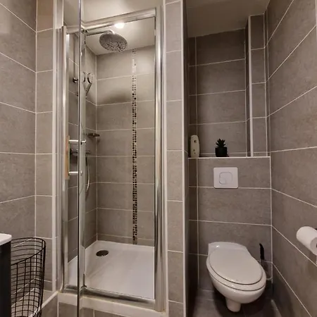 Alexandre Mari Apartment